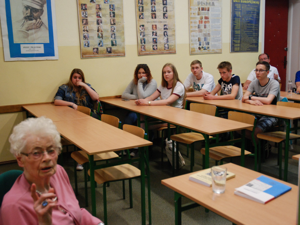 Spotkanie z Panią Krystyną Nadolną - więźniarką niemieckich obozów pracy