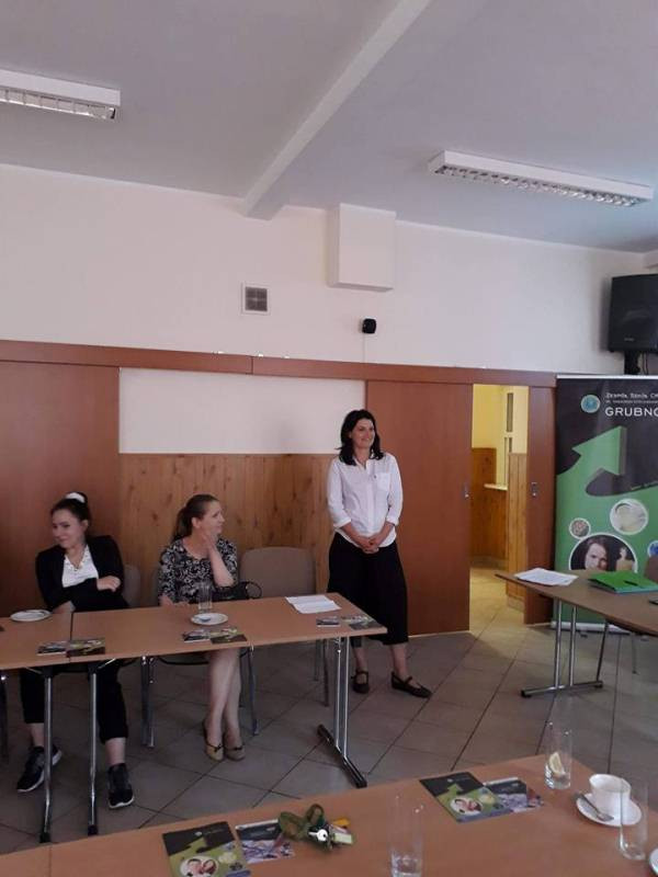 Przedstawiciele różnych państw w Zespole Szkół CKP Grubno