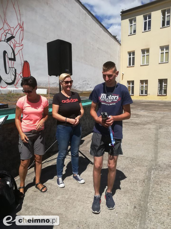 Uczniowie ograli nauczycieli SOSW