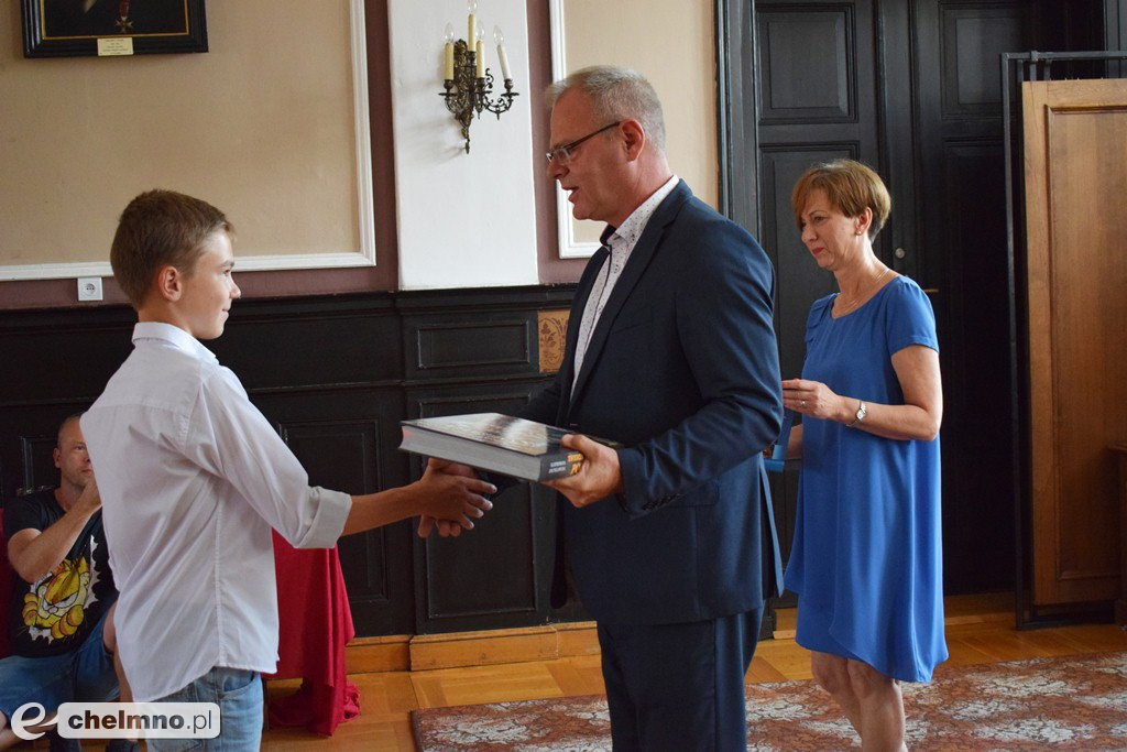 Prymusi nagrodzeni przez Burmistrza