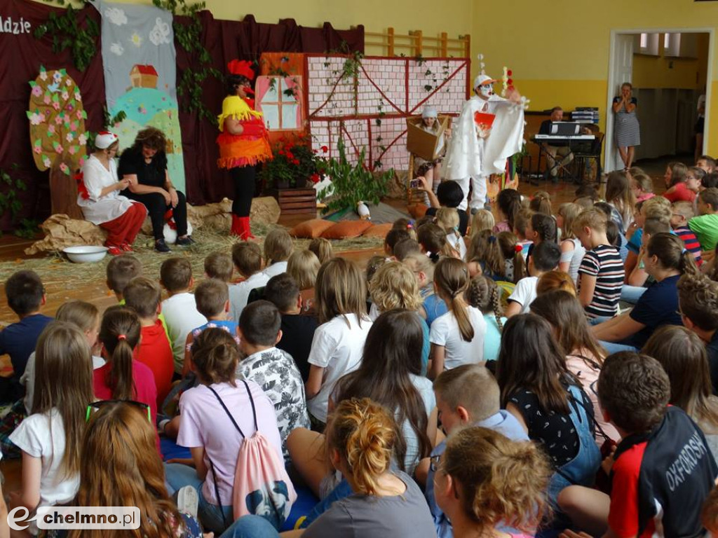O gąsce Matyldzie, co przyjaciół szukała