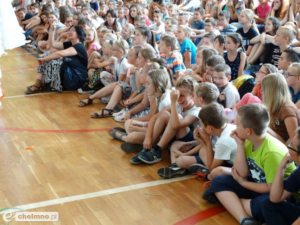 O gąsce Matyldzie, co przyjaciół szukała