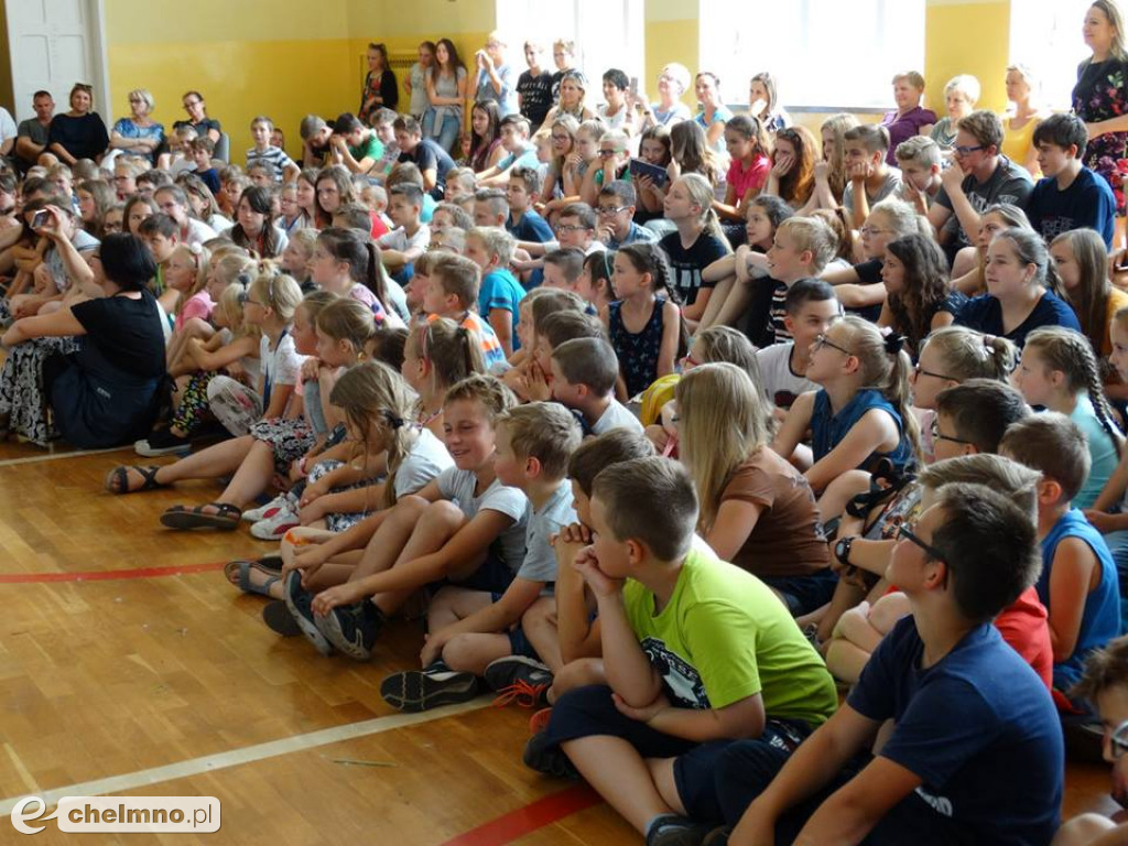 O gąsce Matyldzie, co przyjaciół szukała