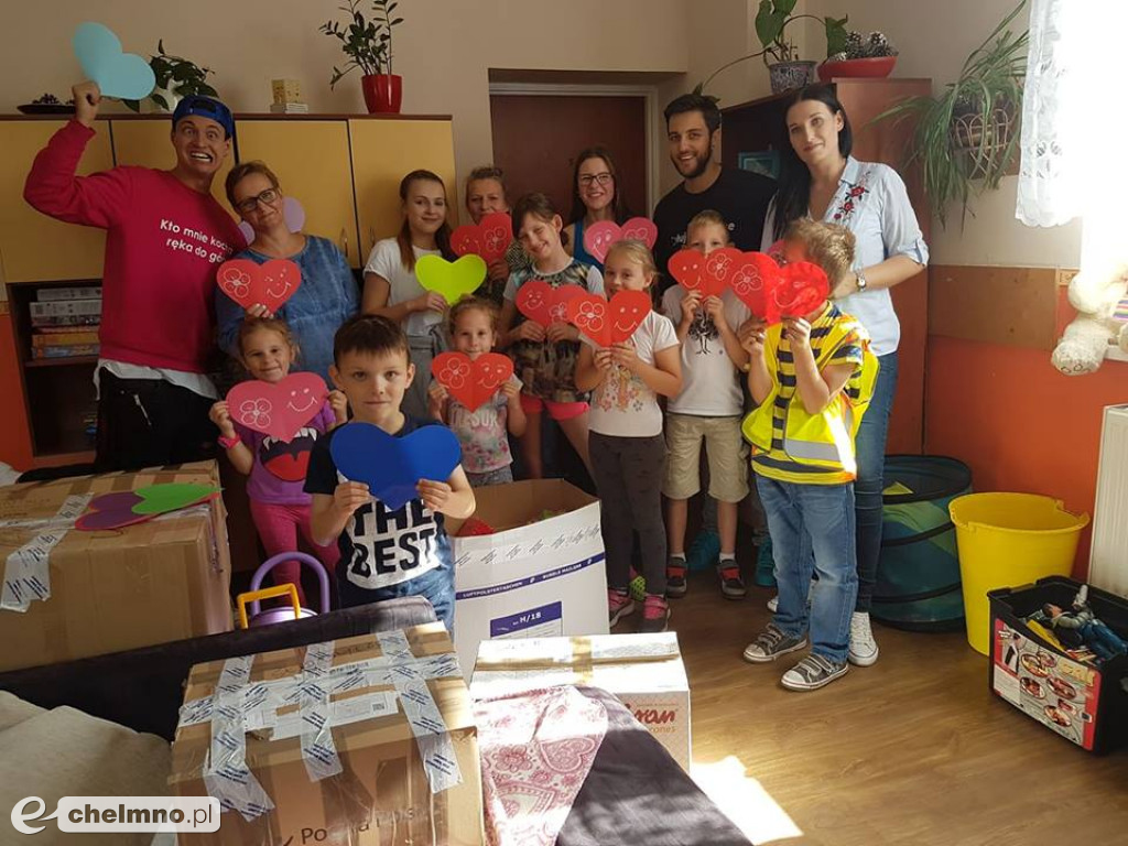 Wizyta aktorów teatralnych w Domu Dziecka w Chelmnie