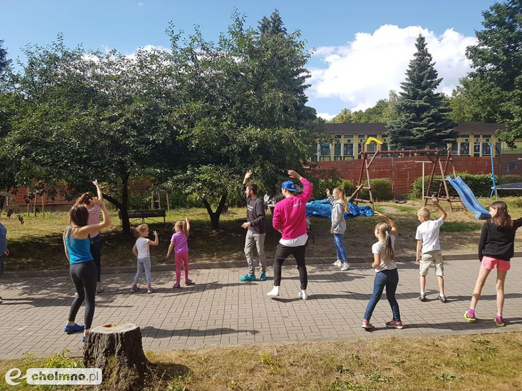 Wizyta aktorów teatralnych w Domu Dziecka w Chelmnie