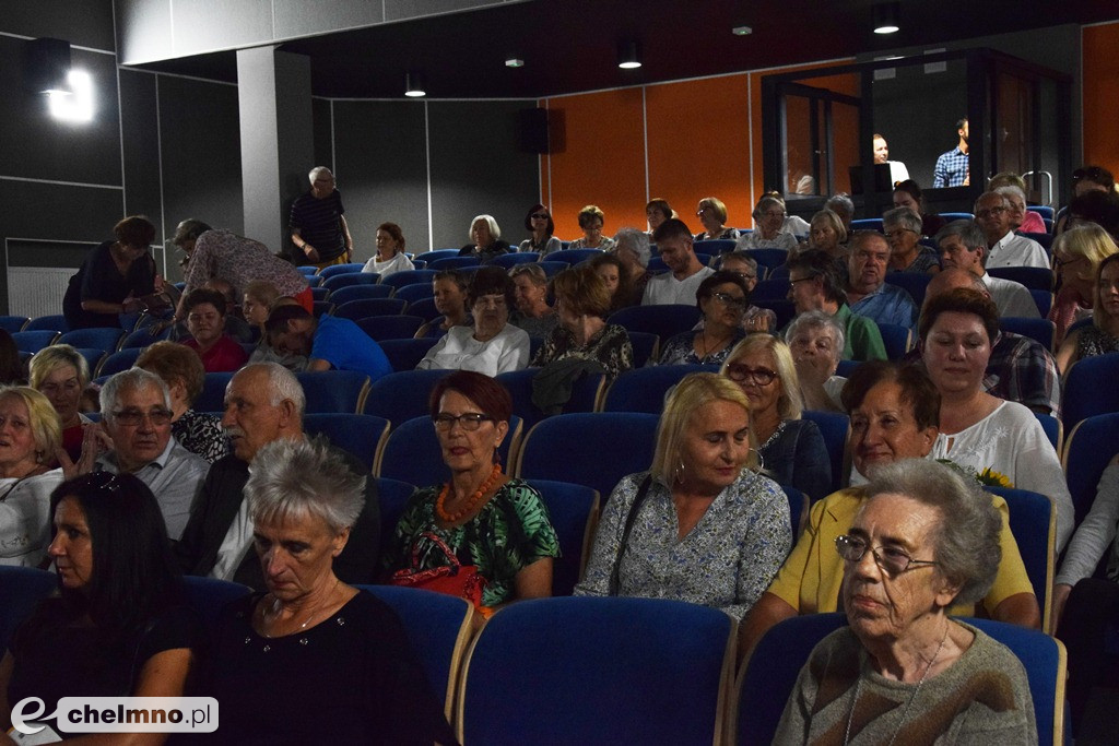 Obrazy kwitnące barwy Ukrainy oraz koncert gości z Ukrainy