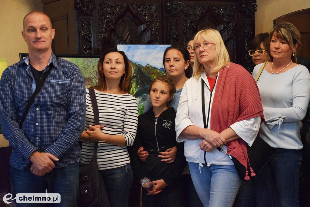 W kolorowych barwach - wernisaż twórczości UTW