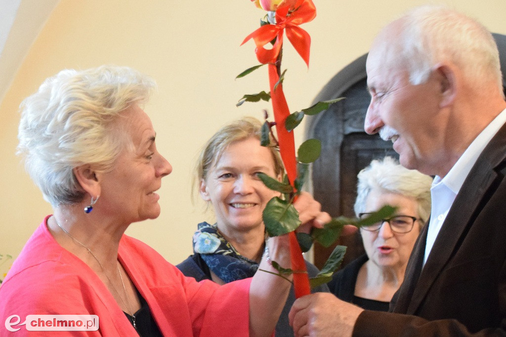 W kolorowych barwach - wernisaż twórczości UTW