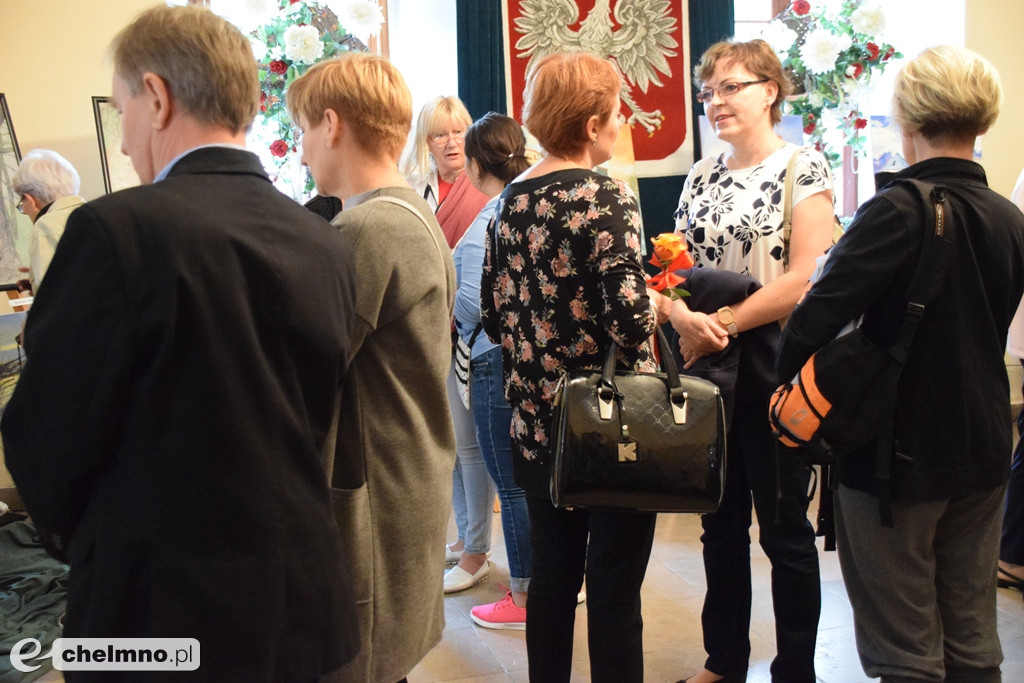 W kolorowych barwach - wernisaż twórczości UTW