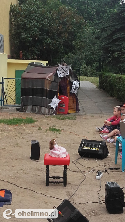 Posłuchaj z Calineczką najpiękniejszych baśni