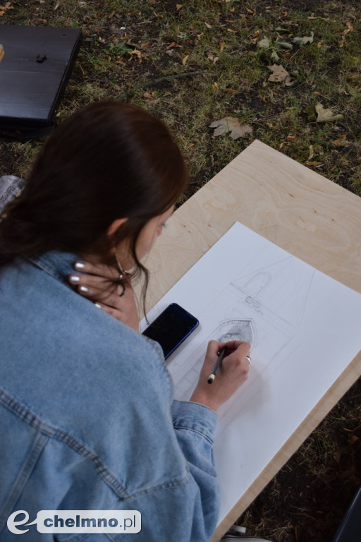 Piękne Chełmno pod pędzlem studentów architektury