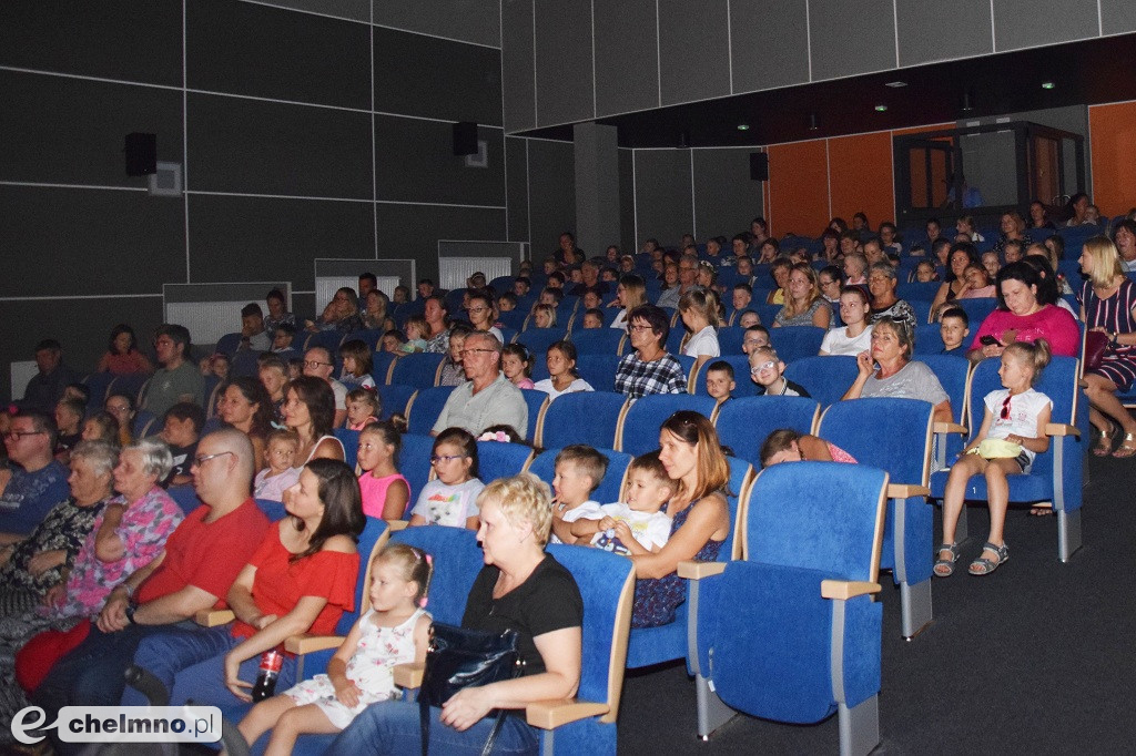 Frekwencja dopisała - cała sala zadowolonych dzieci