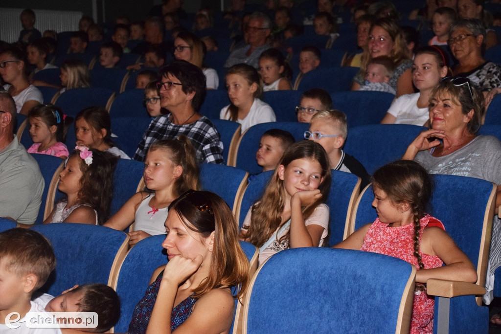Frekwencja dopisała - cała sala zadowolonych dzieci