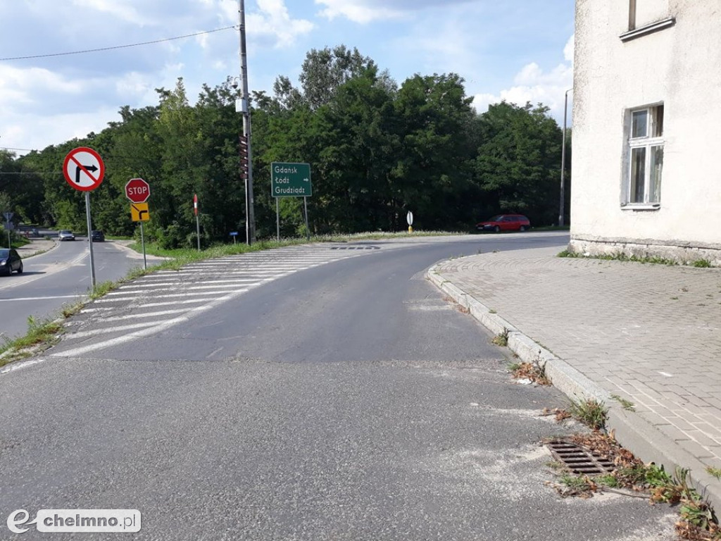 Czy ten znak wprowadza kierowców w błąd ?