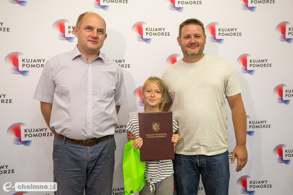 Wręczenie umów o dofinansowanie projektów