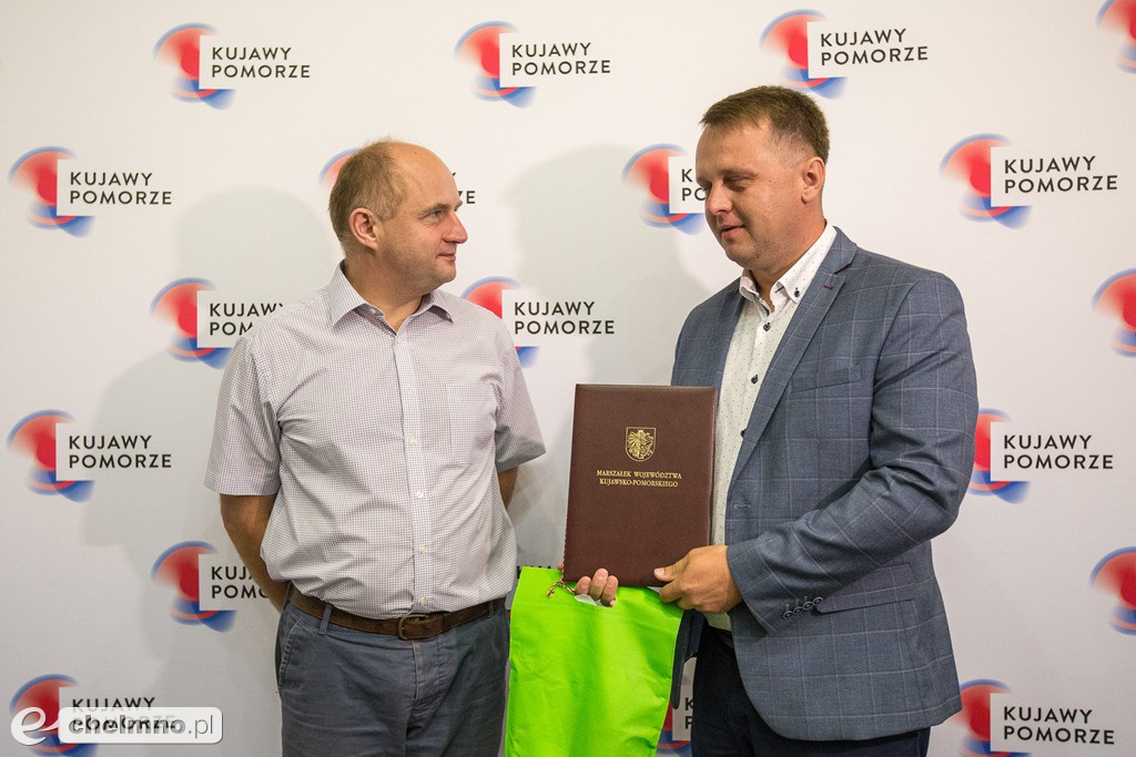Wręczenie umów o dofinansowanie projektów