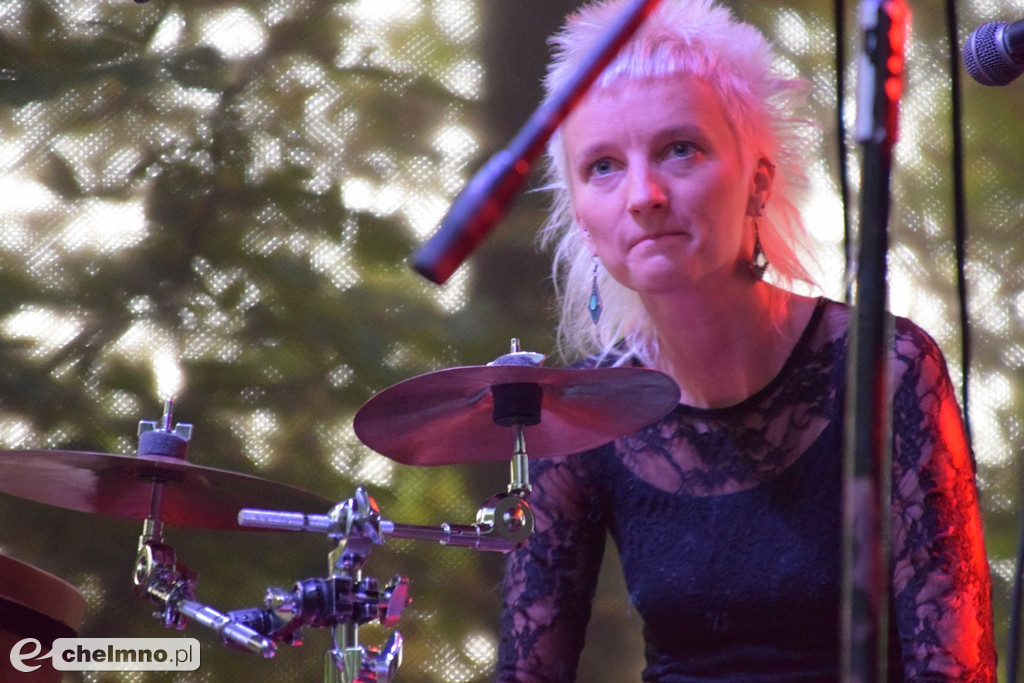 Same Suki - koncert rewolucyjnej kobiecej formacji folkowej