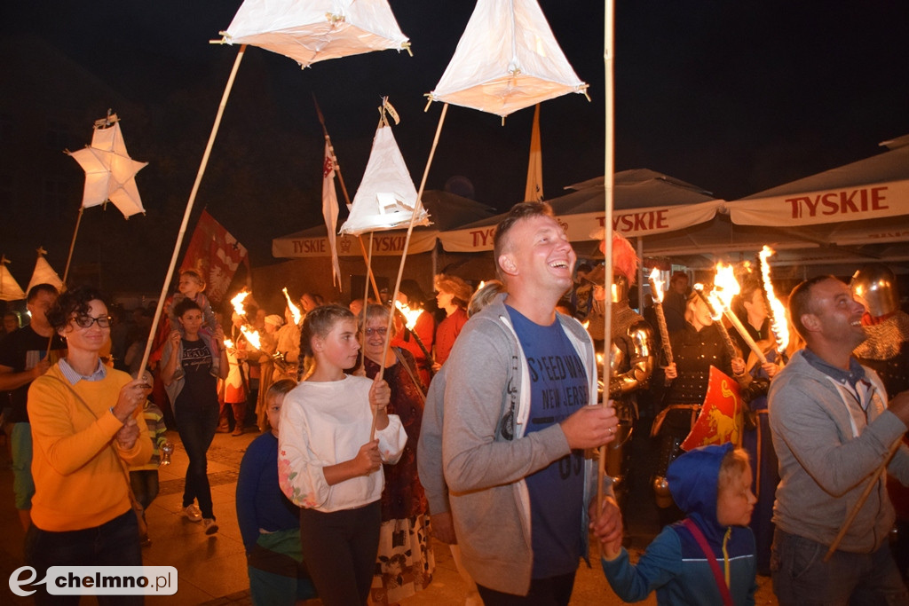 Parada Lampionów - najwspanialszy moment 9 Hills