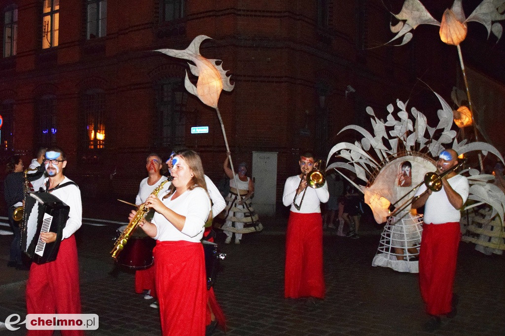 Parada Lampionów - najwspanialszy moment 9 Hills