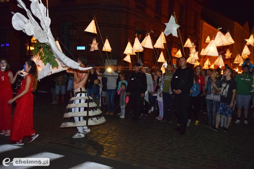 Parada Lampionów - najwspanialszy moment 9 Hills