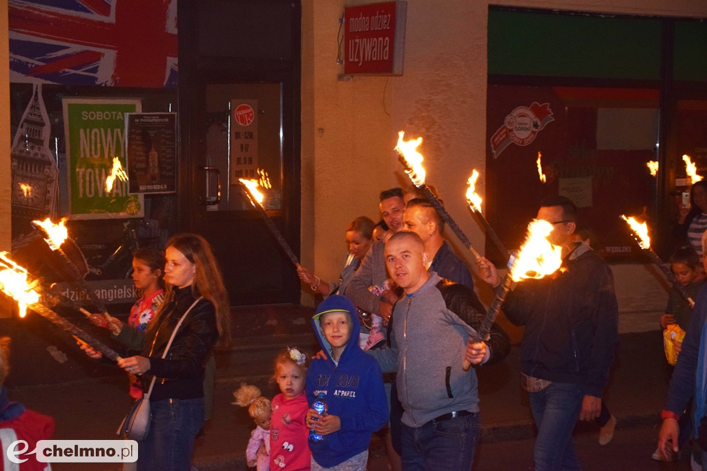 Parada Lampionów - najwspanialszy moment 9 Hills