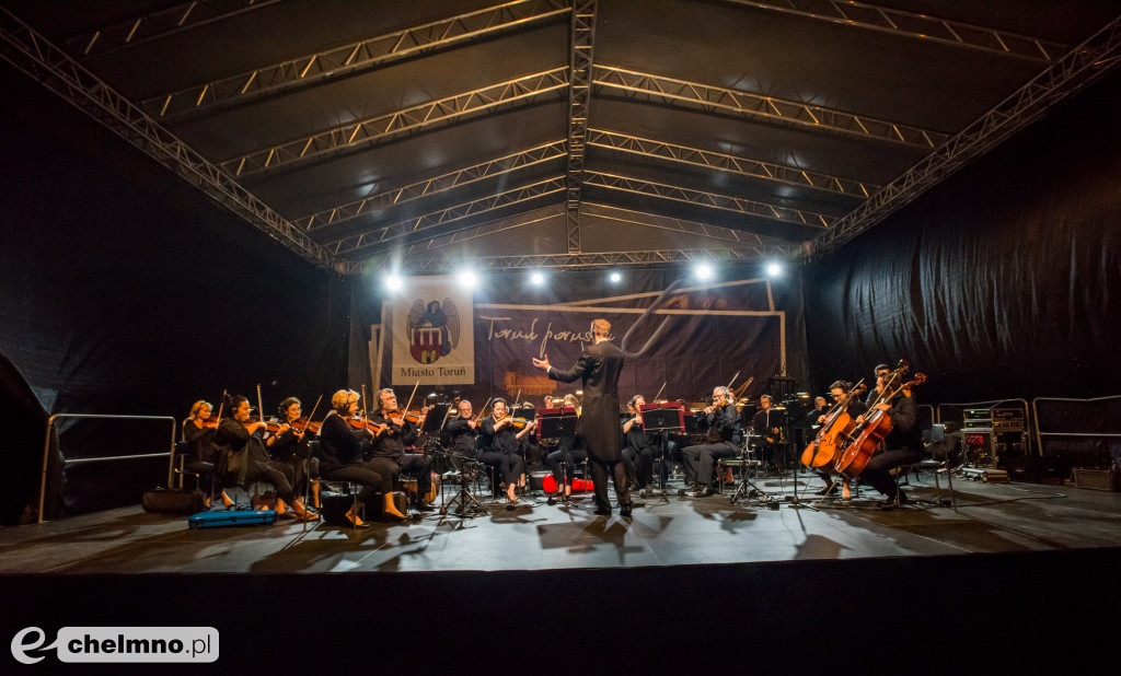 Skyway 2018 rozpoczęty - zobacz zdjęcia z festiwalu światła