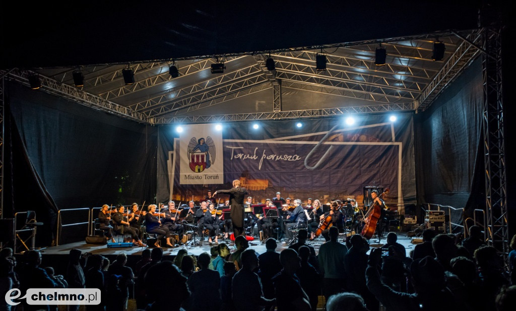 Skyway 2018 rozpoczęty - zobacz zdjęcia z festiwalu światła