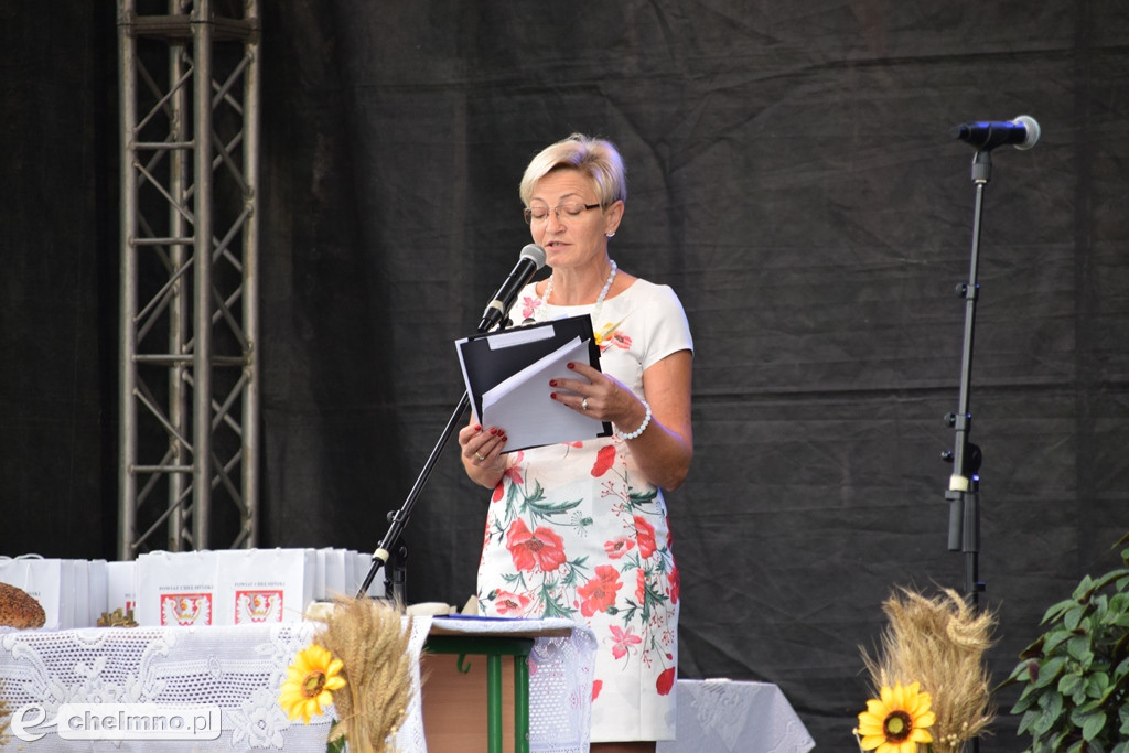 Relacja z Powiatowo-Gminnych Dożynek w Podwiesku