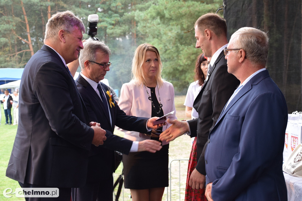 Relacja z Powiatowo-Gminnych Dożynek w Podwiesku
