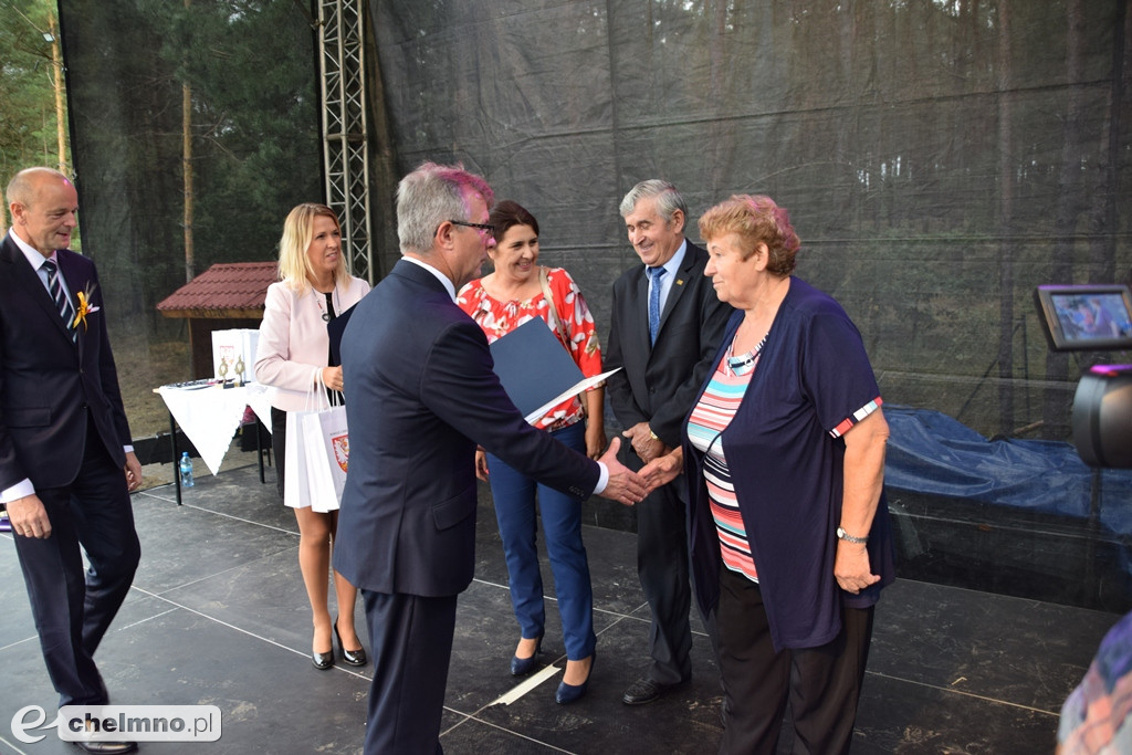 Relacja z Powiatowo-Gminnych Dożynek w Podwiesku