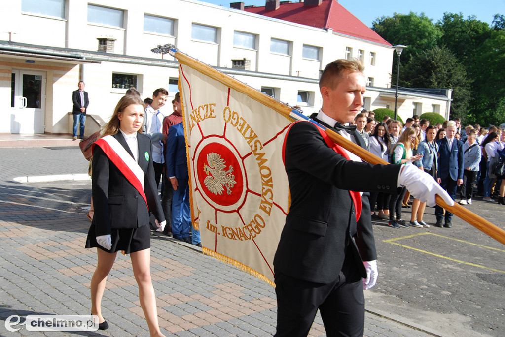 Witamy klasy pierwsze! Gratulujemy klasom starszym świadectw