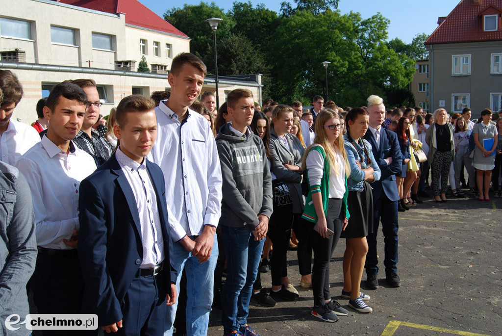 Witamy klasy pierwsze! Gratulujemy klasom starszym świadectw