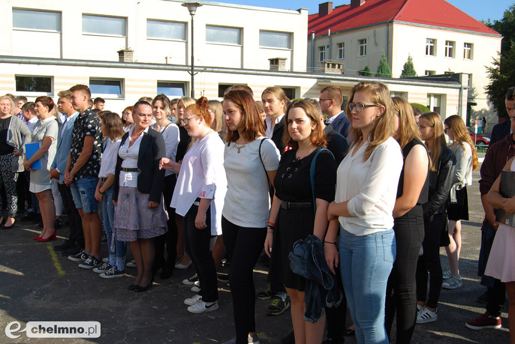Witamy klasy pierwsze! Gratulujemy klasom starszym świadectw
