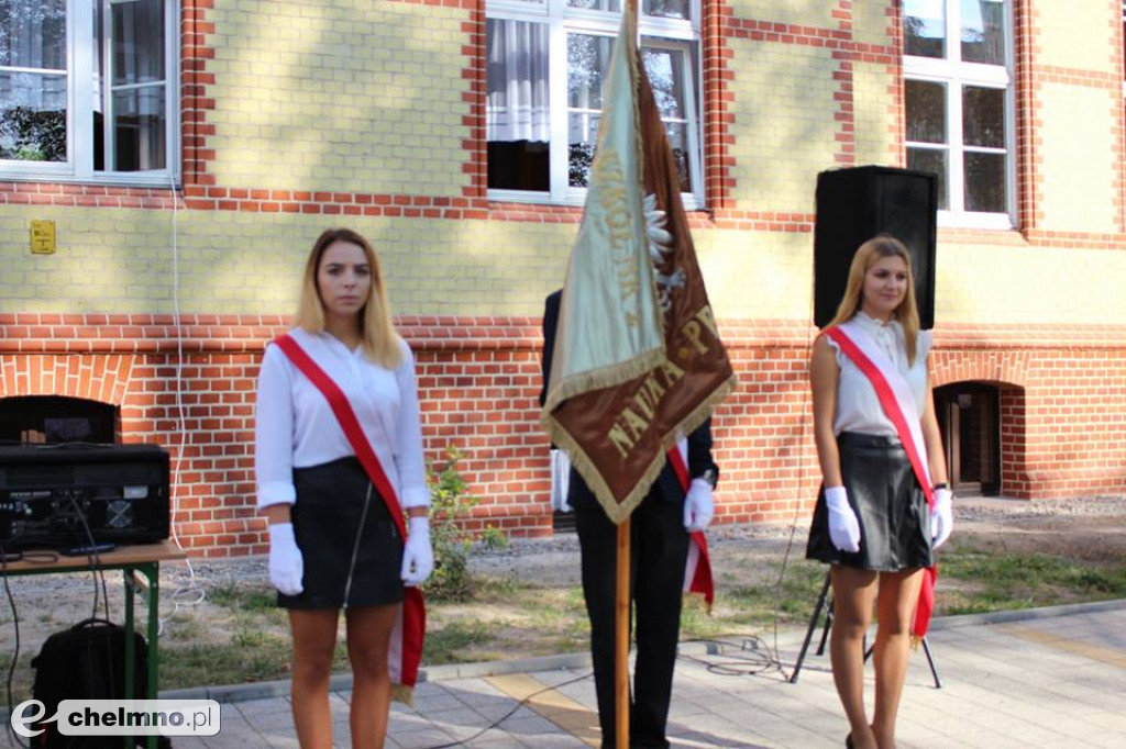Zobacz zdjęcia z rozpoczęcia roku w ZS nr 2