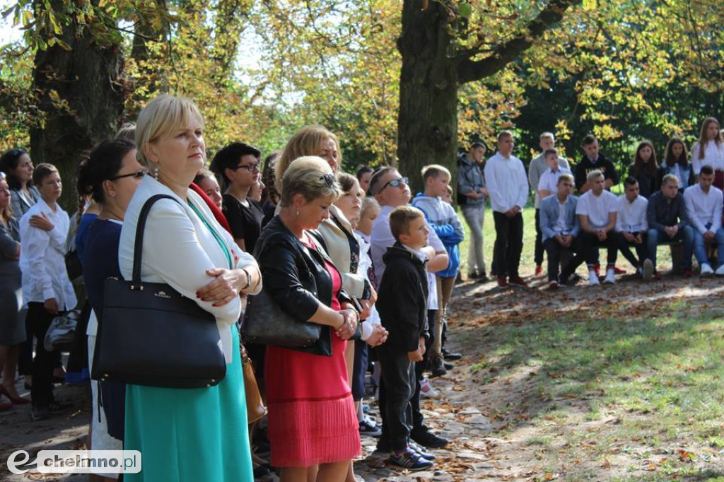 Dąb dla upamiętnienia 100-lecia Niepodległości