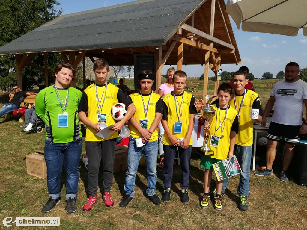 Sukces na Turnieju Piłkarskim: Łączy nas pasja