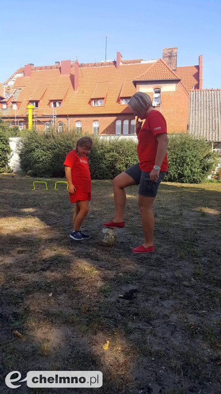 Zajęcia młodych sportowców w plenerze