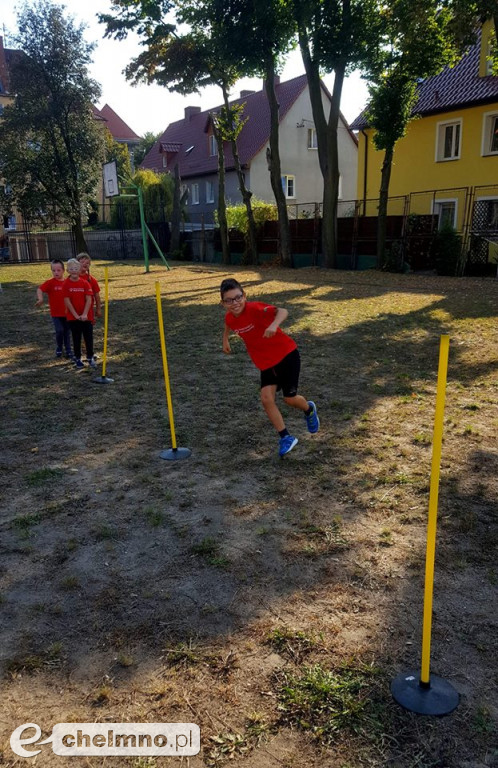 Zajęcia młodych sportowców w plenerze