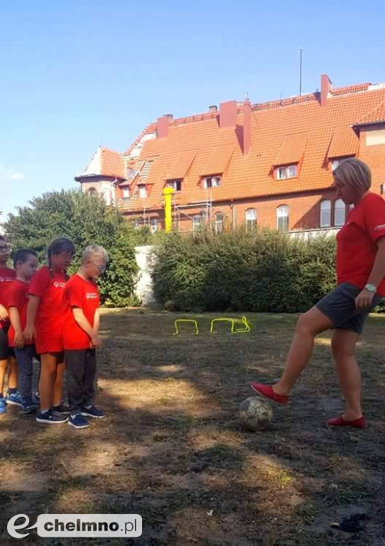 Zajęcia młodych sportowców w plenerze