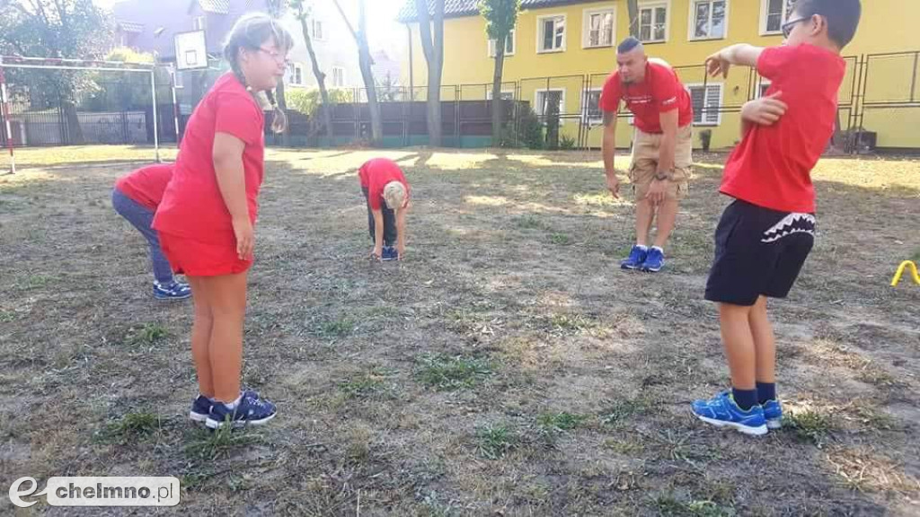 Zajęcia młodych sportowców w plenerze