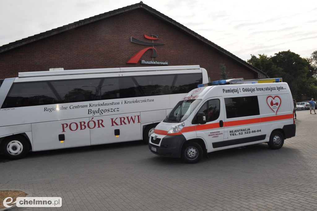 Akcja przy Intermarché: Zbieramy krew dla Polski