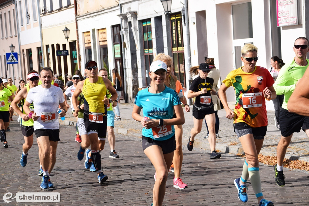 Dobry nastrój dopisywał uczestnikom VII Półmaratonu MONDI