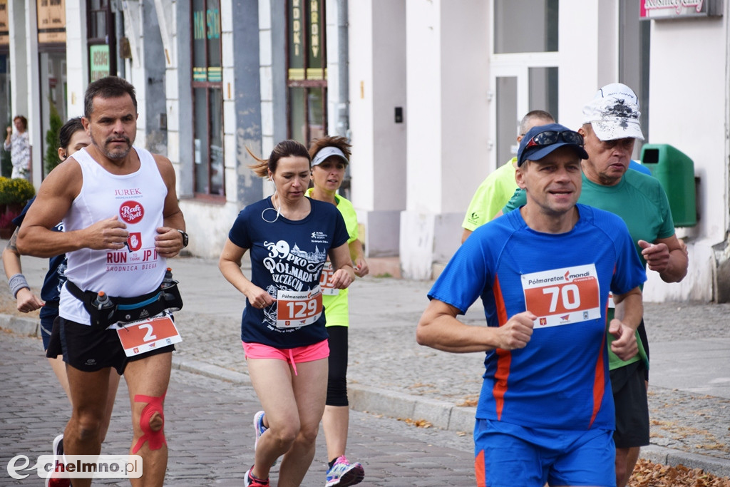 Dobry nastrój dopisywał uczestnikom VII Półmaratonu MONDI