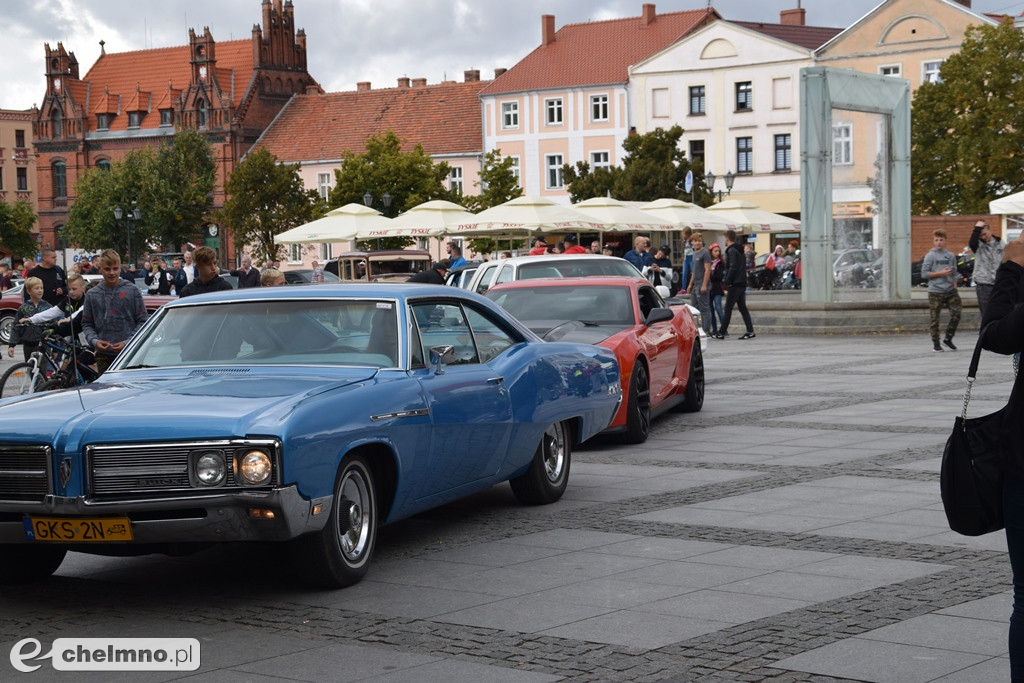 II Zlot USA CARS CLASSIC na chełmińskim Rynku