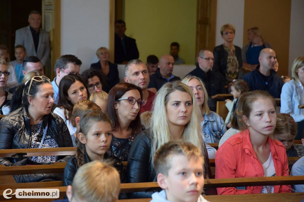 Pierwsza wspólna Msza św. dla uczniów Katolika