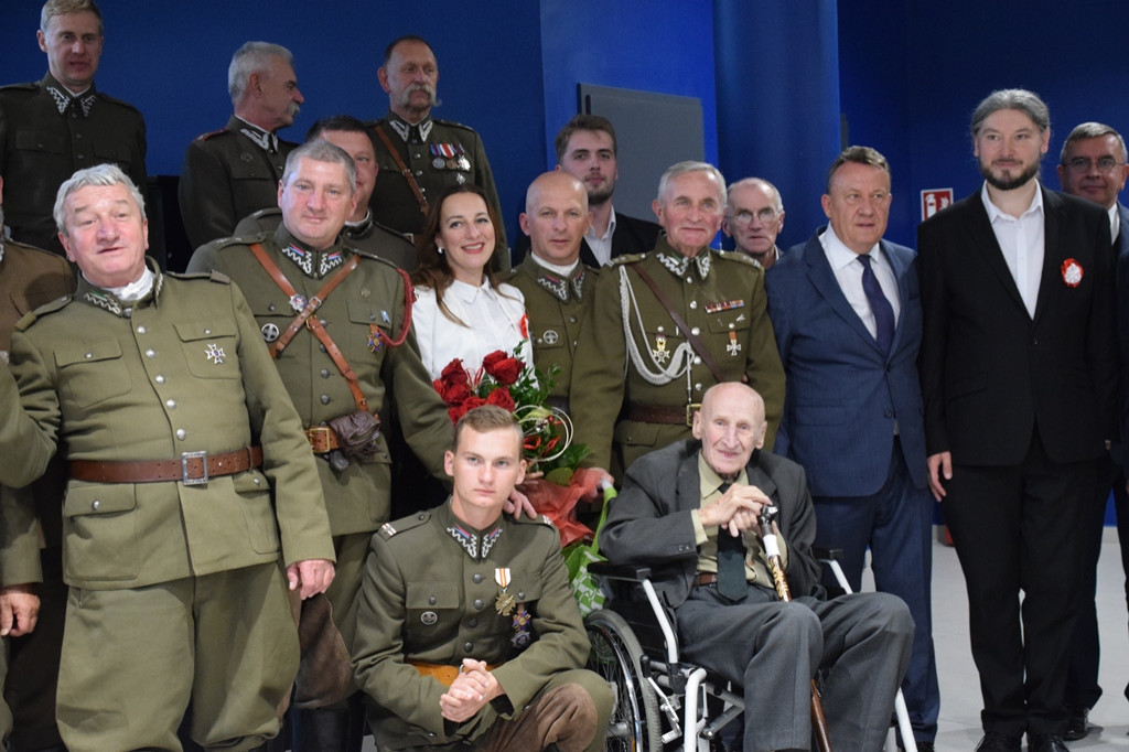 Koncert pieśni patriotycznych w wykonaniu Slavic Voices