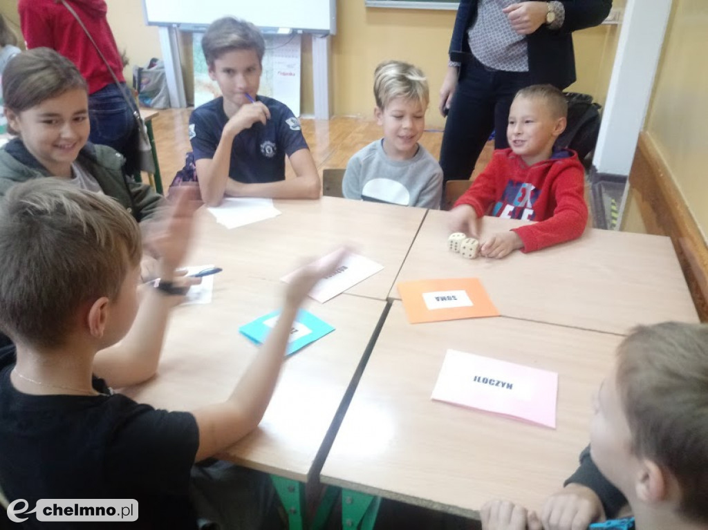 Gry i zabawy kl. III mPotęga w Dwójce