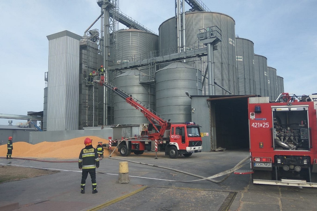 Płonął silos w Kaudusie! Czy ludzie stracą pracę w fabryce ?