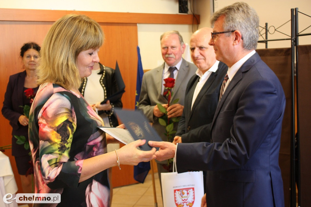 Wyróżnienia z okazji Dnia Edukacji Narodowej