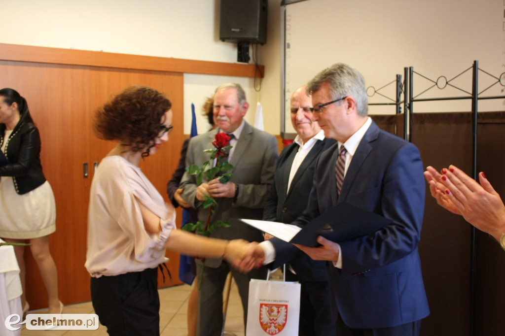 Wyróżnienia z okazji Dnia Edukacji Narodowej